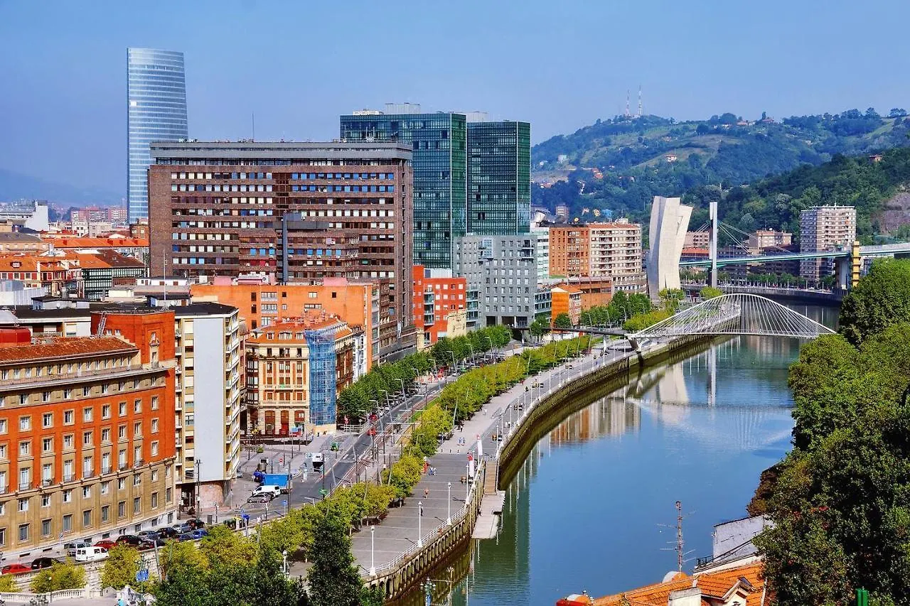 Pension B4R Self Check In Bilbao