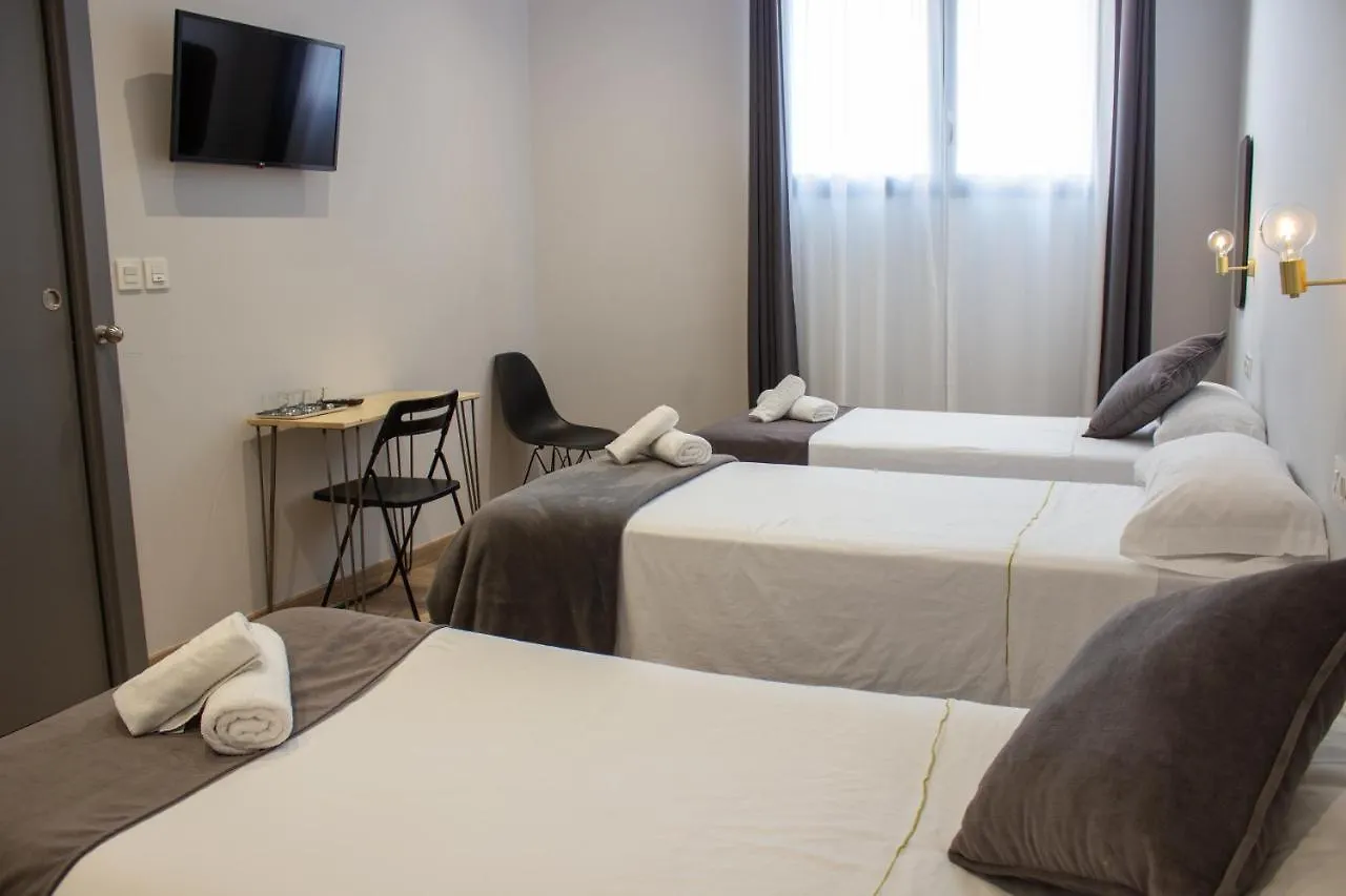 Pension B4R Self Check In Bilbao